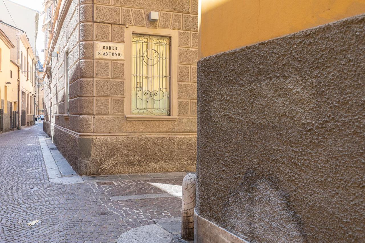 Cattedrale Parma Apartment Esterno foto